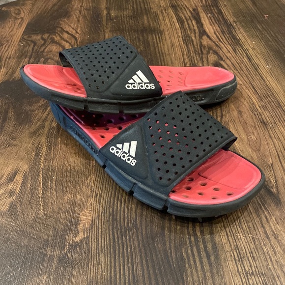 ADIDAS Slides - Picture 2 of 6